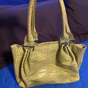 Hand bag